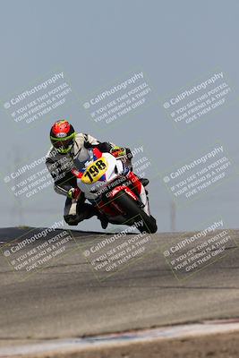 media/May-22-2023-Fastrack Riders (Mon) [[ae7626d9d8]]/Level 2/1230pm (Outside Grapevine)/